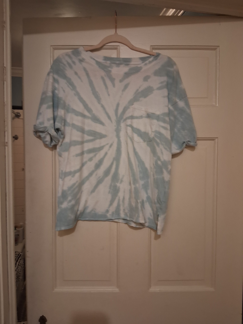 American Eagle Tie-Dye Pocket Tee Size Medium